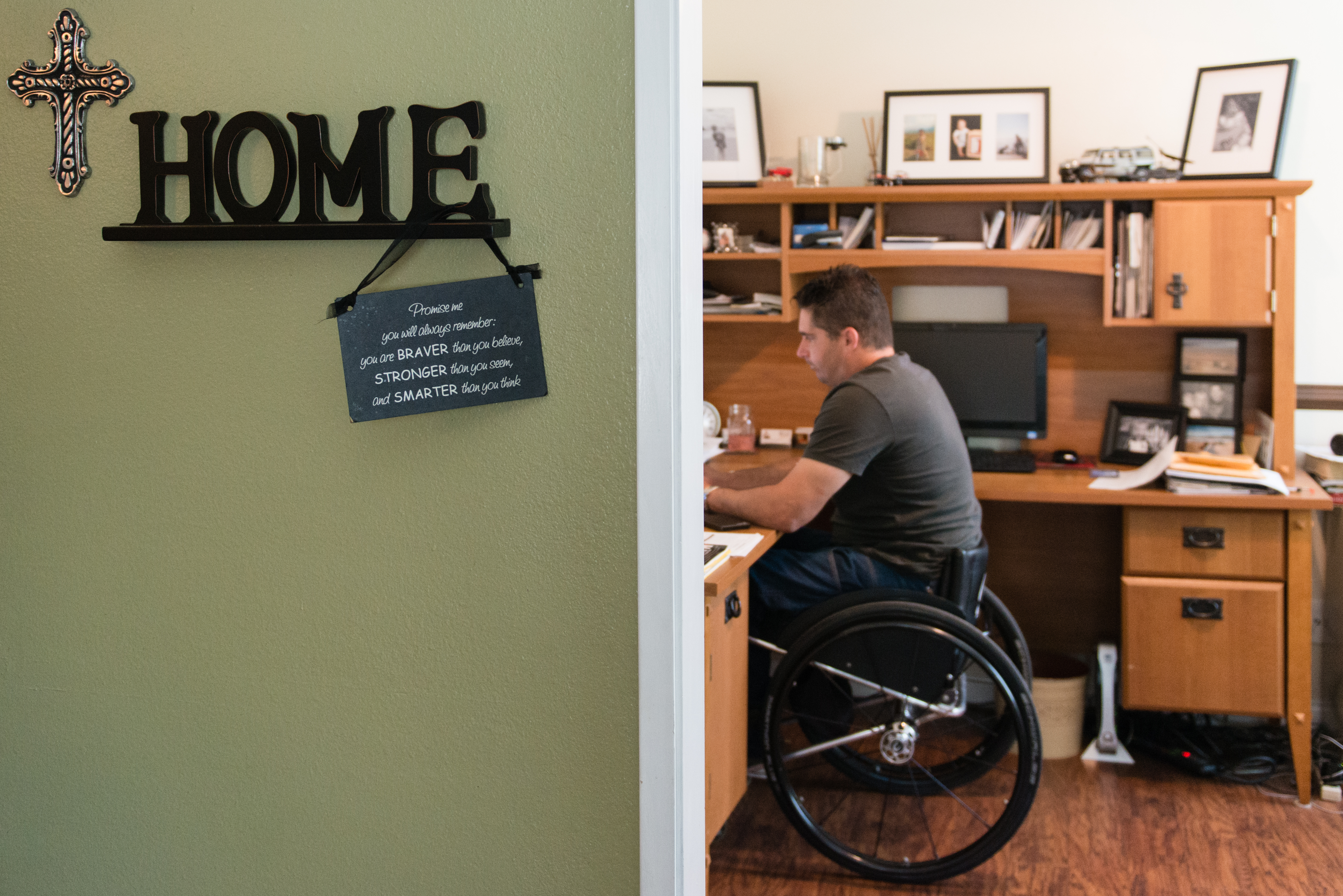 Anthony R. Orefice, 40, owns a medical supply business and works from home. Orefice says his faith helped him get through the initial depression of being paralyzed (Photo by Heidi de Marco/KHN).