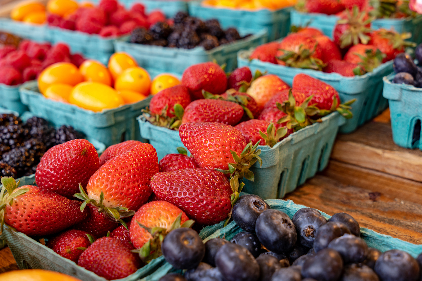 Best fruits for farming. Ягоды маркетинг. Fruits at the Farm. Produce picture.