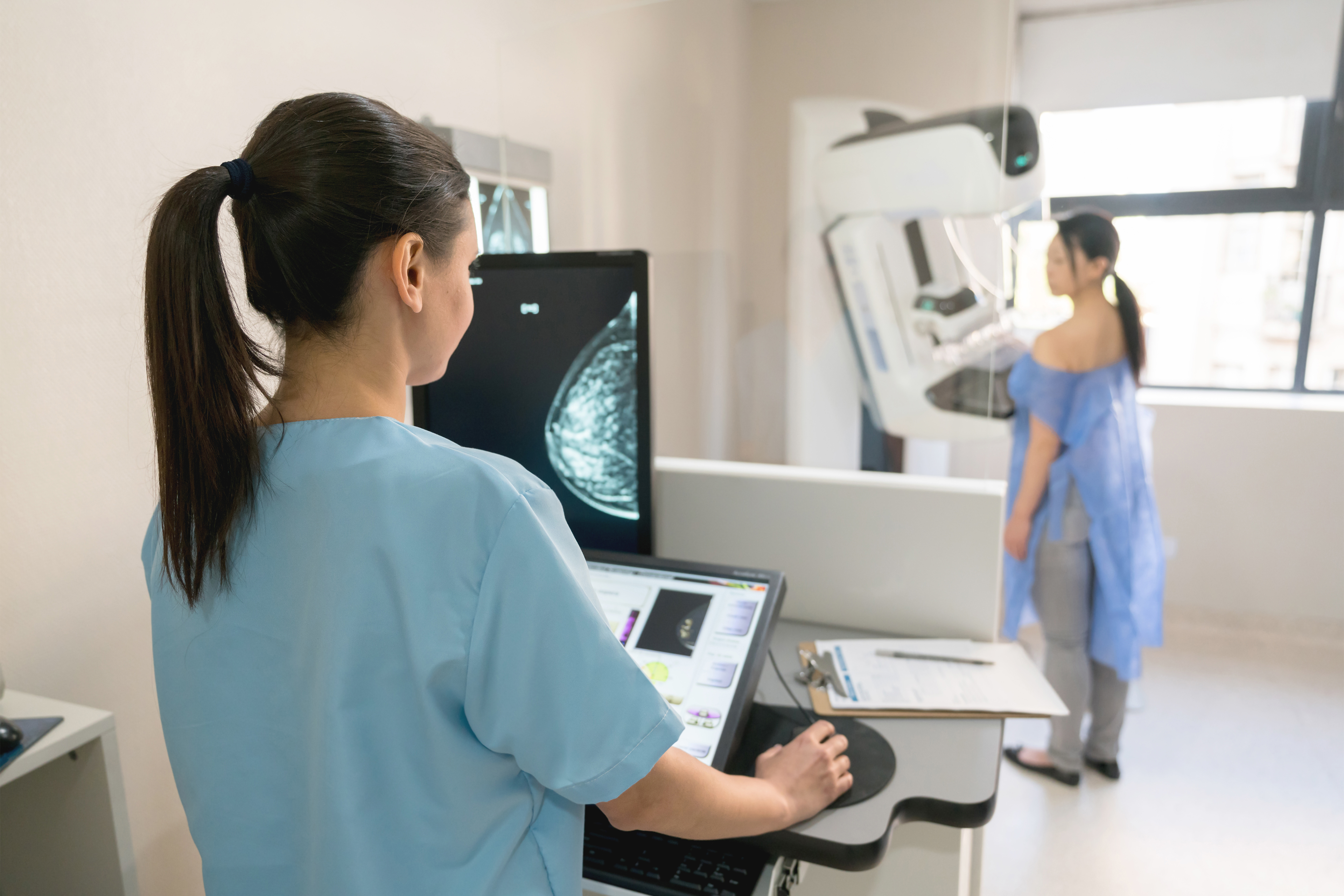 Half of all women experience false positive mammograms after 10 years of  annual screening