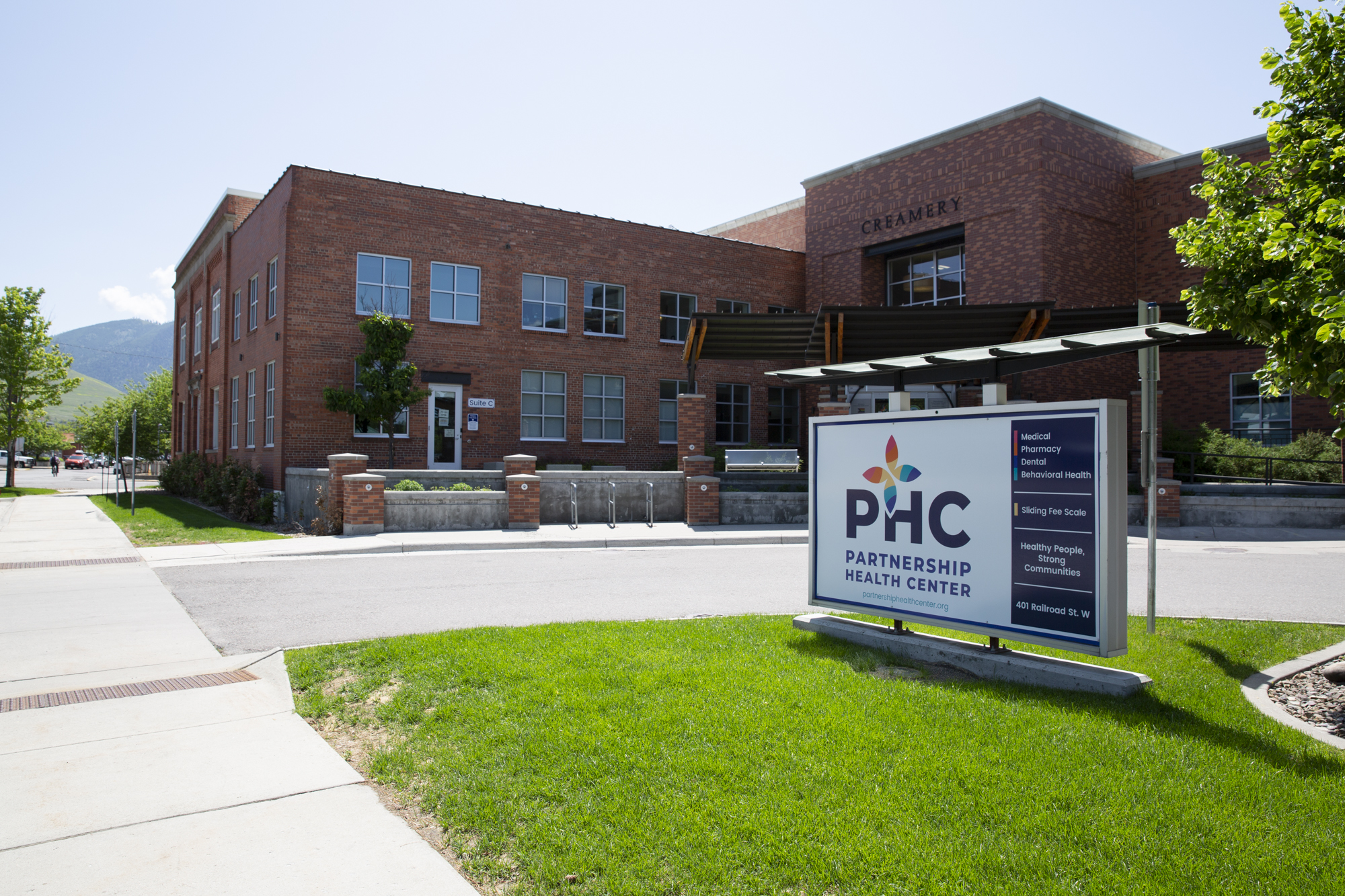 A photo of the exterior of Partnership Health Center.