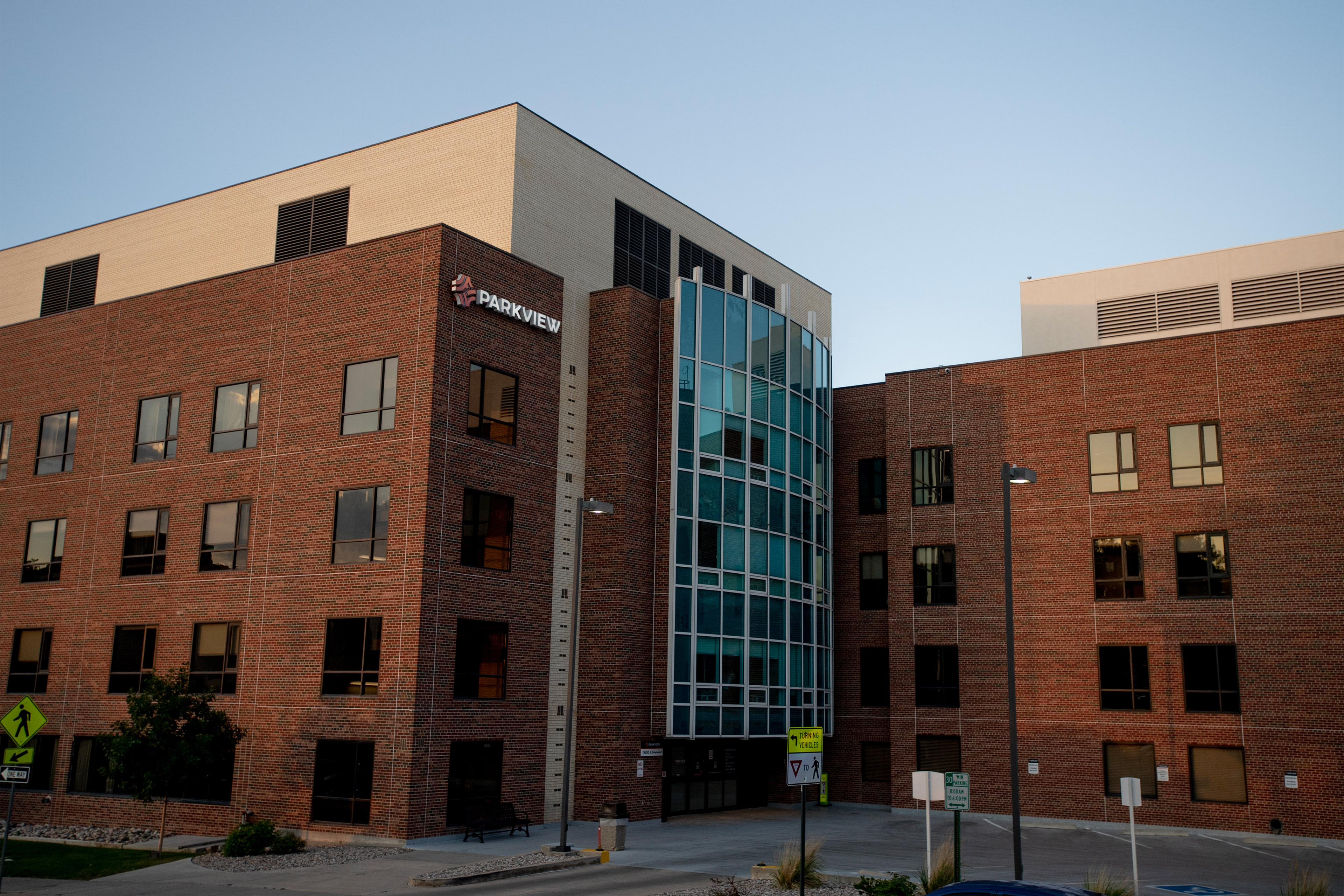 A photo of the exterior of a hospital.