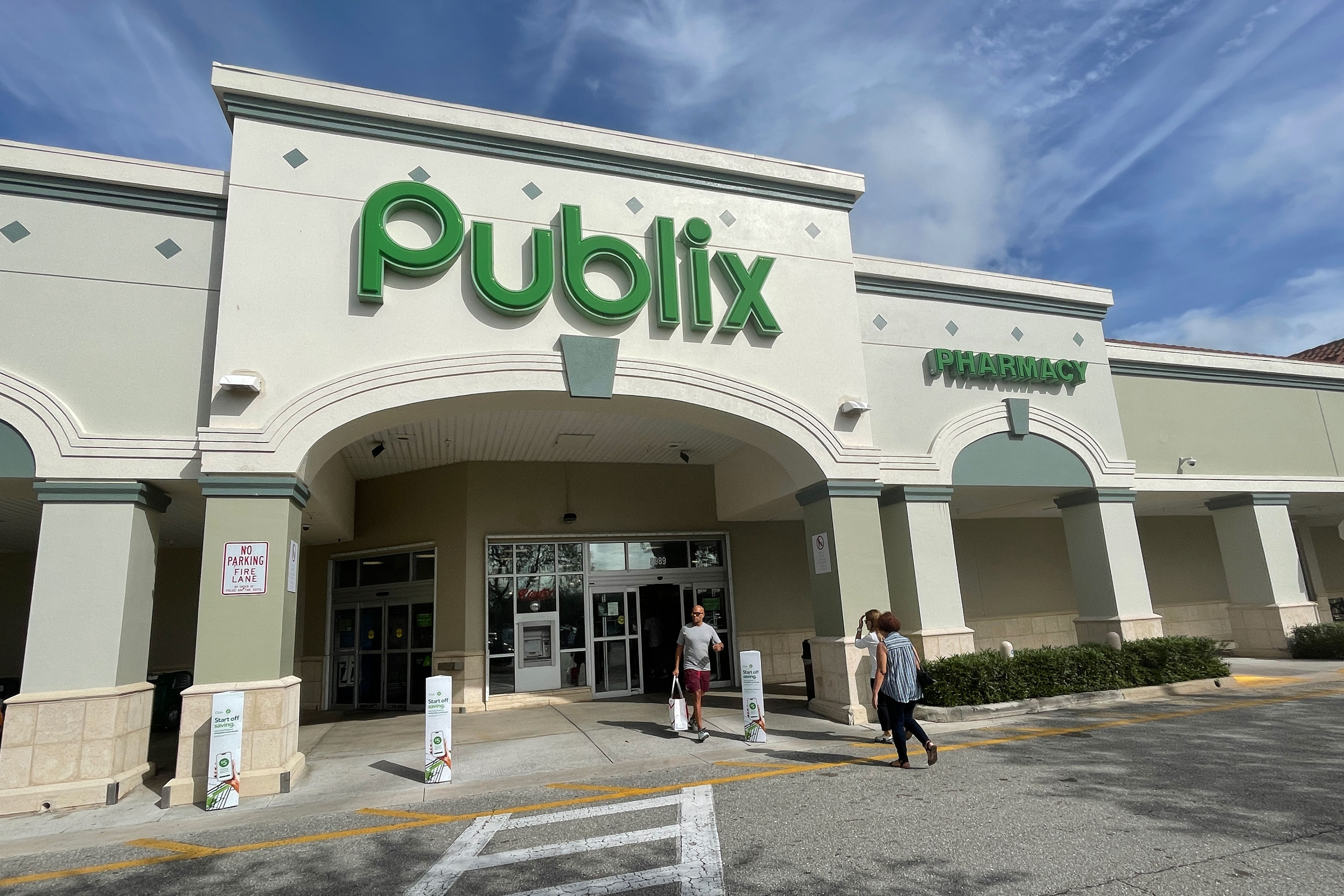 What's going on with Tampa Bay's first potential  Fresh store?