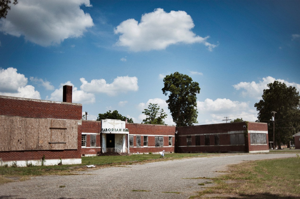 A photo of the exterior of Taborian Hospital from 2012.