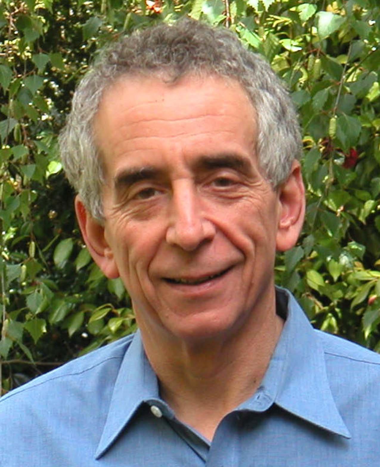 A photo of Barry Schwartz.