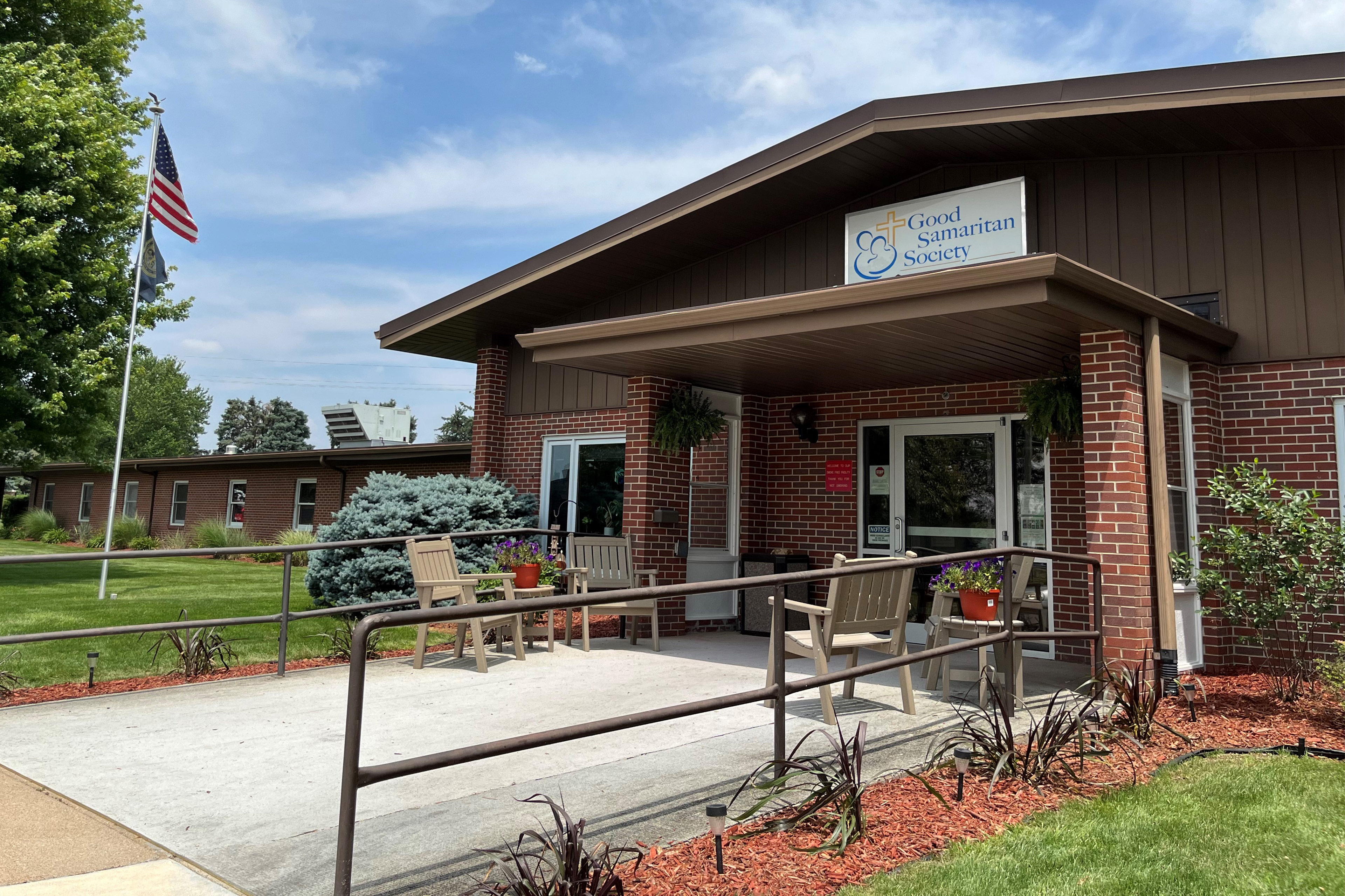 A photo of the outside of a nursing home.