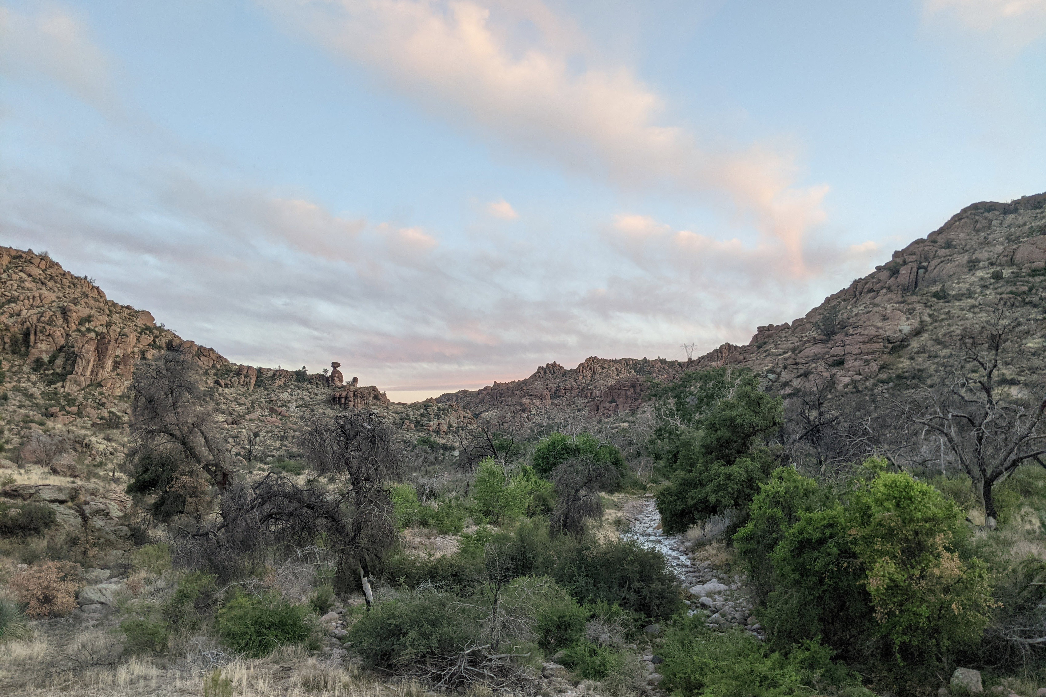 A photo of an arid canyon in Arizona.