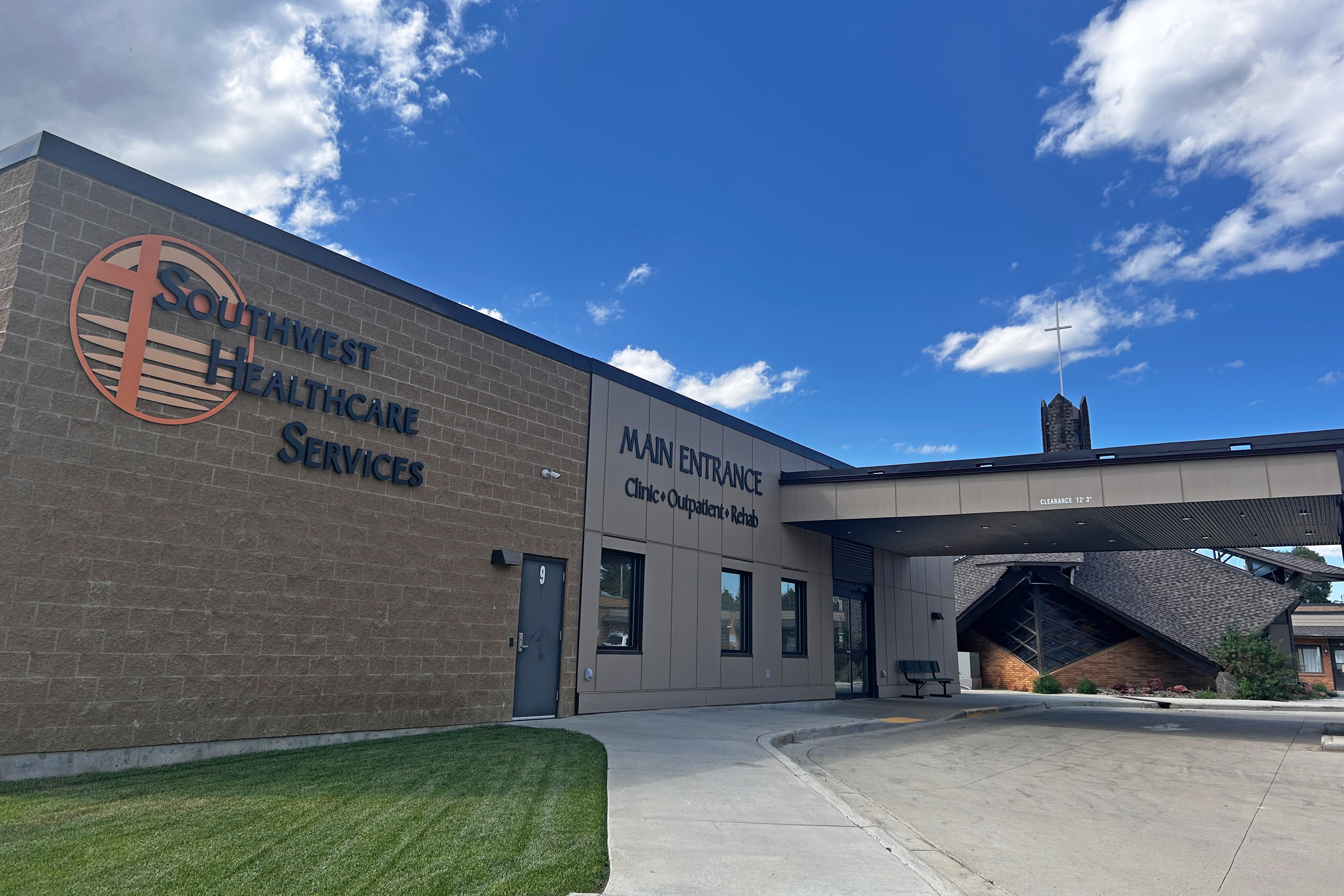 A photo of the exterior of Southwest Healthcare Services.