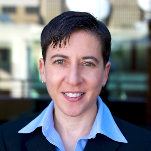 Jennifer Kates photo