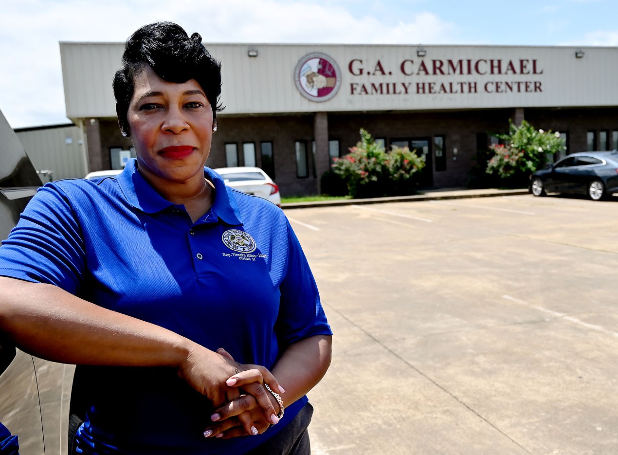 Pregnant Woman’s Roadside Death Triggers Push To Reopen Mississippi Delta Hospital